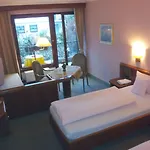 호텔 Am Kurpark 3*