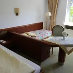 Am Kurpark 호텔