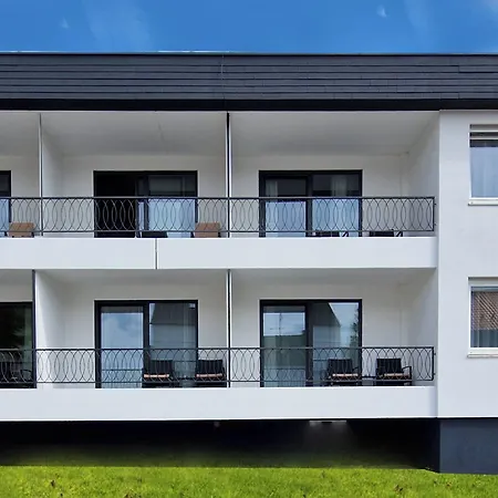 Ξενοδοχείο Am Kurpark 3*